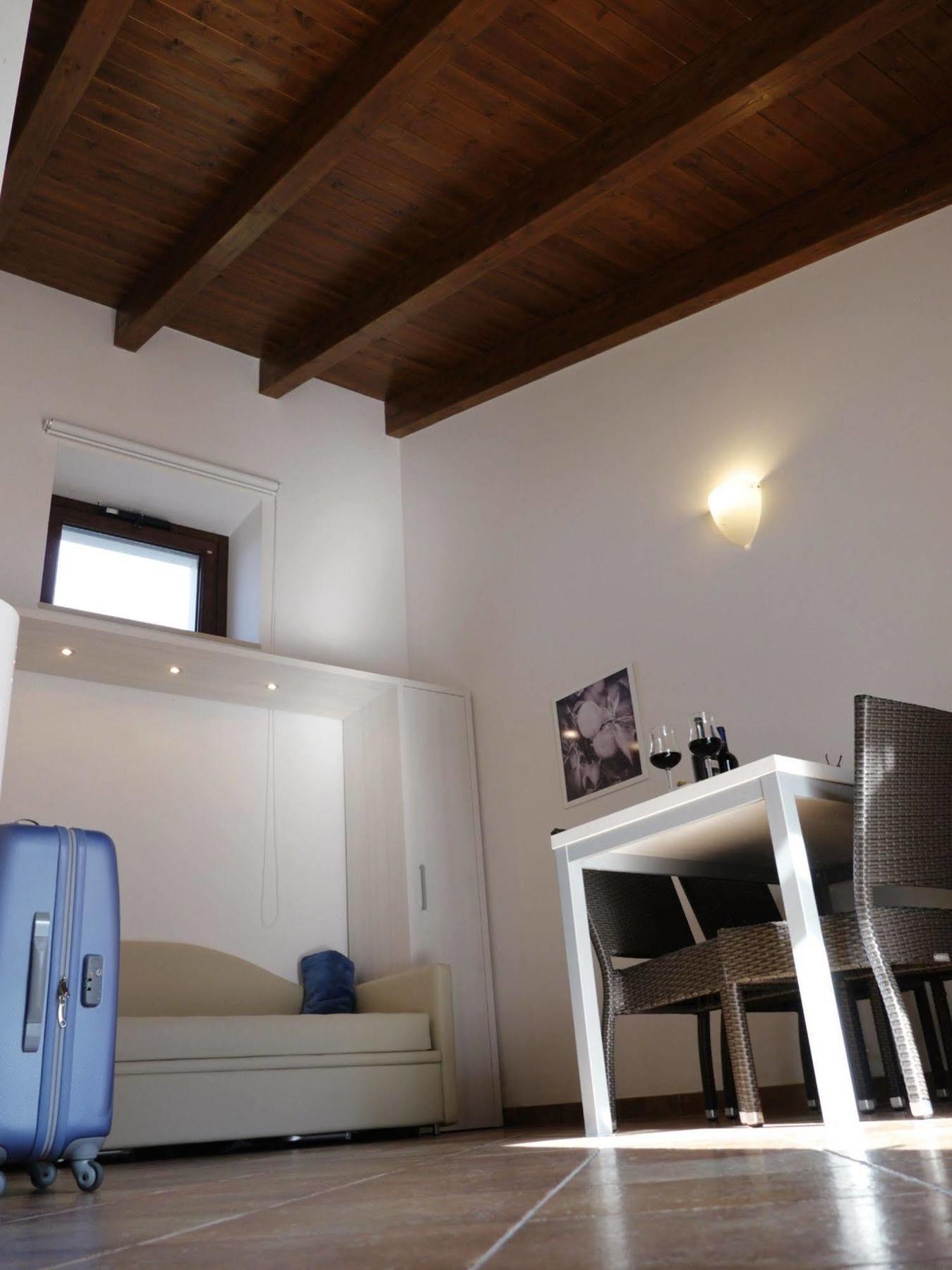 Tenute D'Onghia Gioia Del Colle Extérieur photo